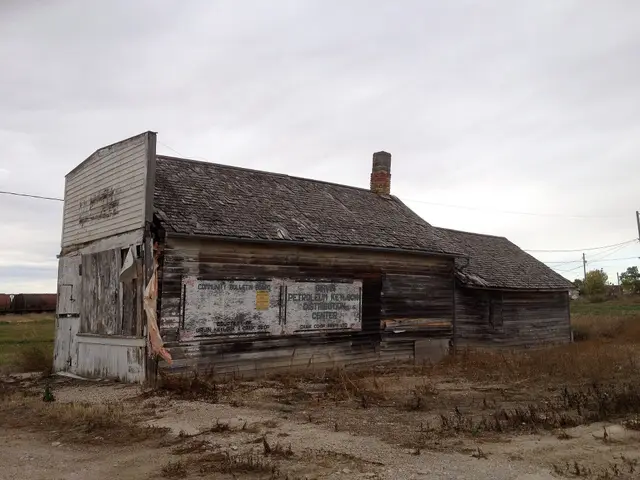 Abandoned Girvin Petroleum Keylock Distribution Center building